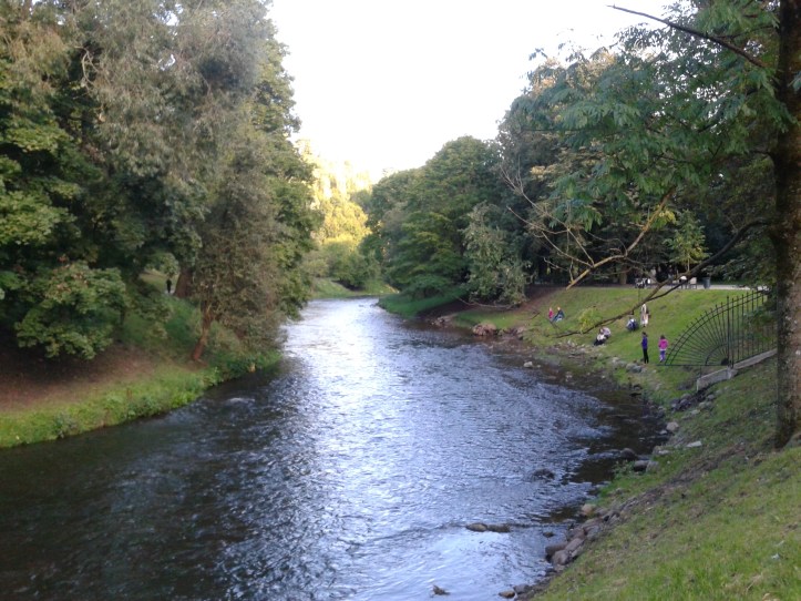 Rio Vilnele que corta o Parque Bernardine