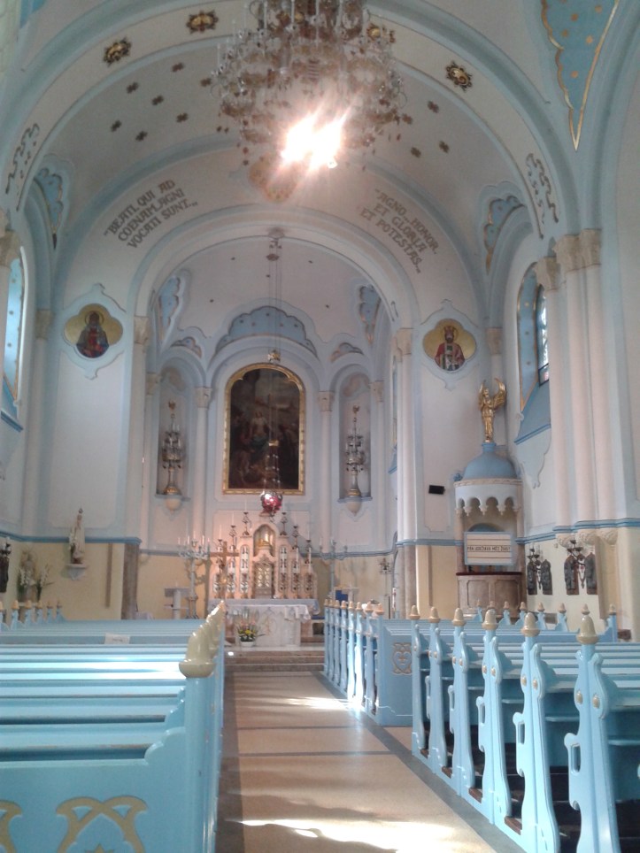 Igreja Azul por dentro