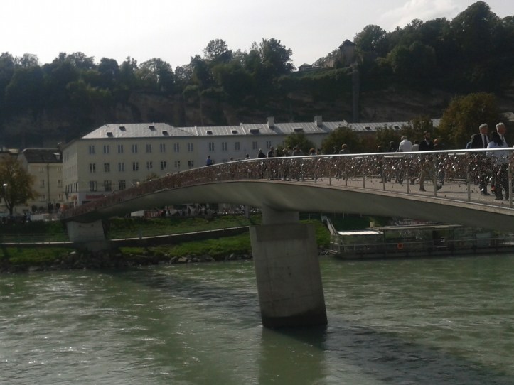 Ponte sobre o rio Salzach