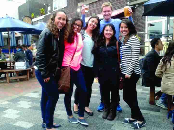 Carina, Louise, Vanessa, Stephany, Antony e eu no AJ