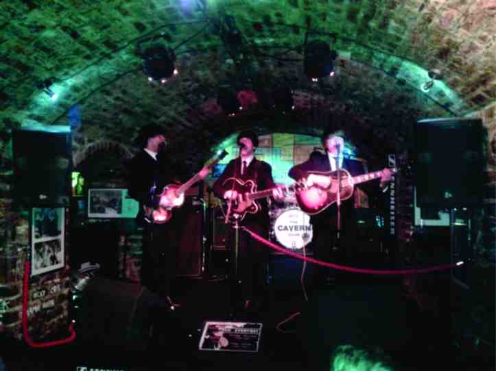 Cavern Pub - uma réplica do antigo Cavern palco de vários shows dos Beatles