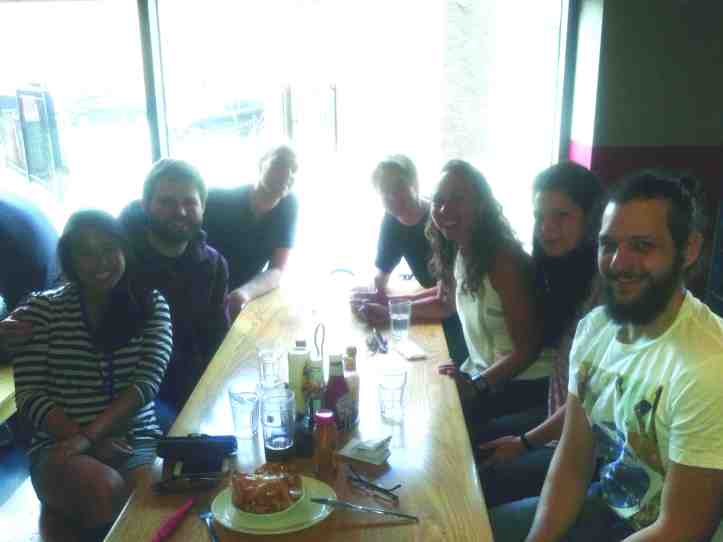 Minha despedida no The Font - pub muito frequentado pelos alunos da Universidade de Liverpool atraídos pelos deliciosos hambúrgueres com preços justos e point para assistir às partidas de futebol