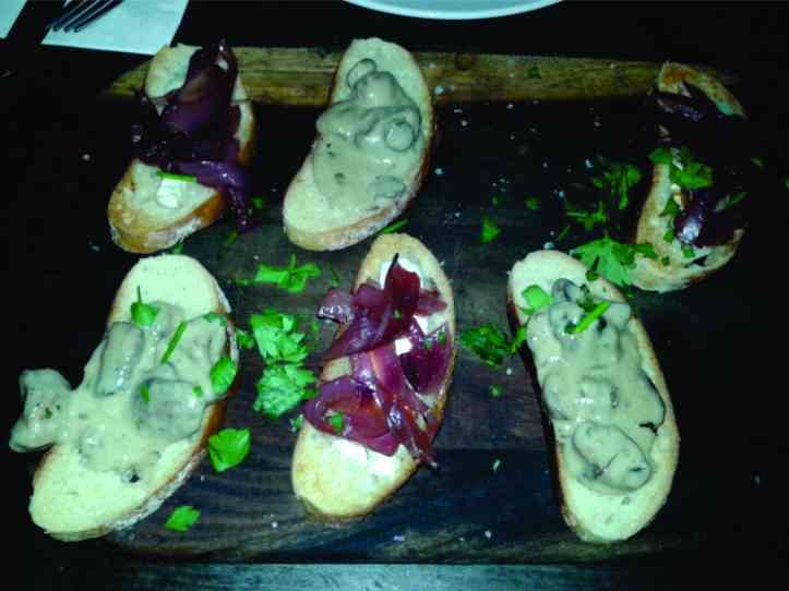 Tapas no La Tasca - restaurante espanhol super agradável