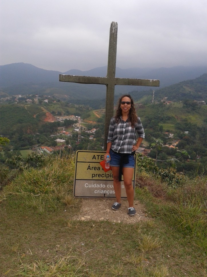 Cruzeiro no alto do Pico do Penedinho