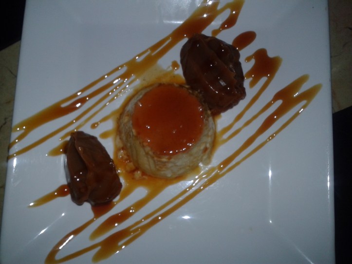 Pudim com doce de leite do Tranquilo Bar