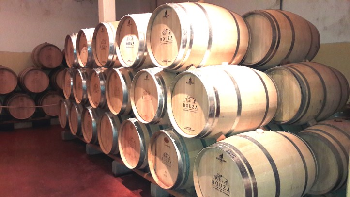 Armazenamento do vinho em barris de carvalho