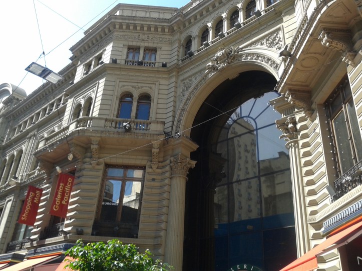 Galeria Pacífico por fora