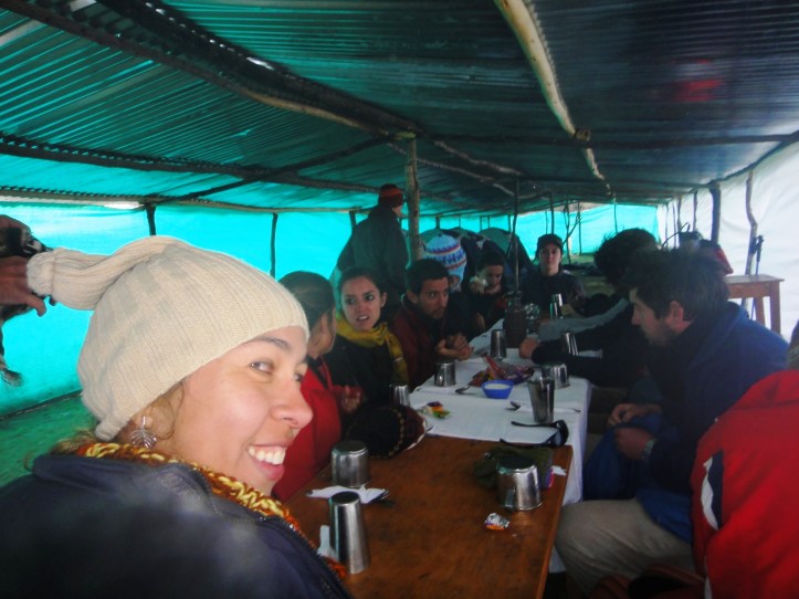 Chá de boas vindas no acampamento