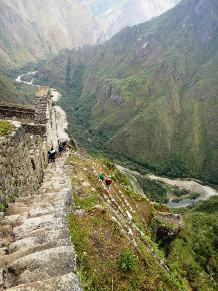 Escadaria para o topo de WaynaPicchu