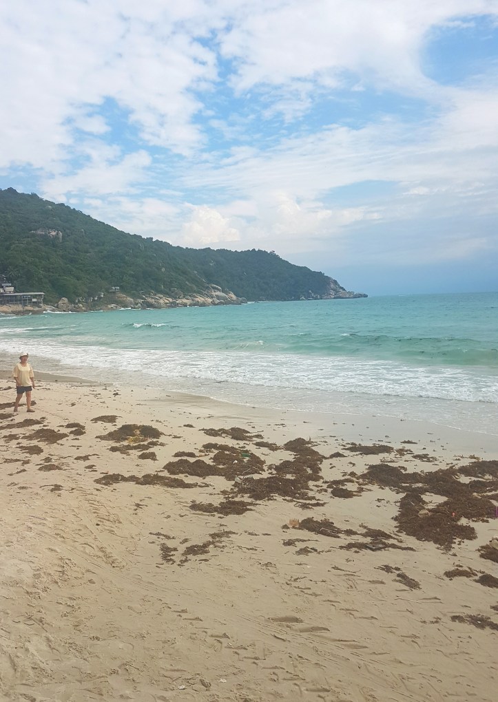 1- Praia em frente ao hotel-01