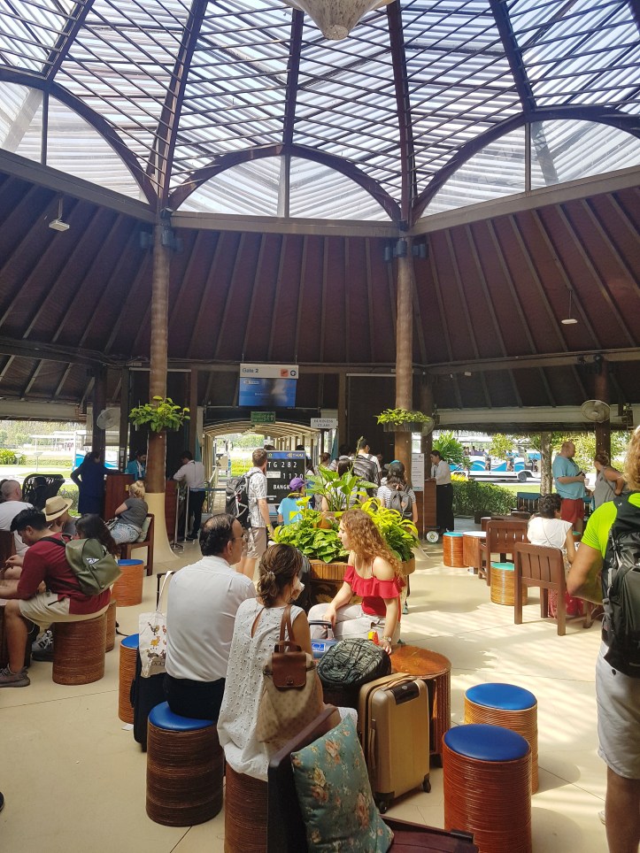 32- pORTÃO DE EMBARQUE kO SAMUI