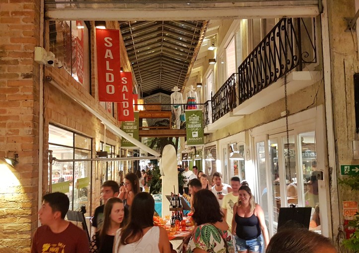 18 - Dentro do Juqueyshopping-01