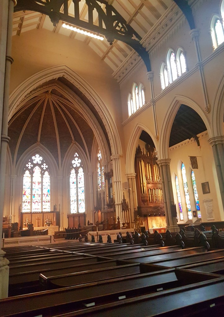 14- Catedral St James por dentro-01.jpeg