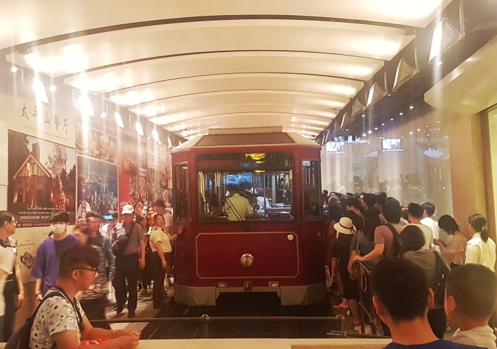 34- Trem do The Peak-01