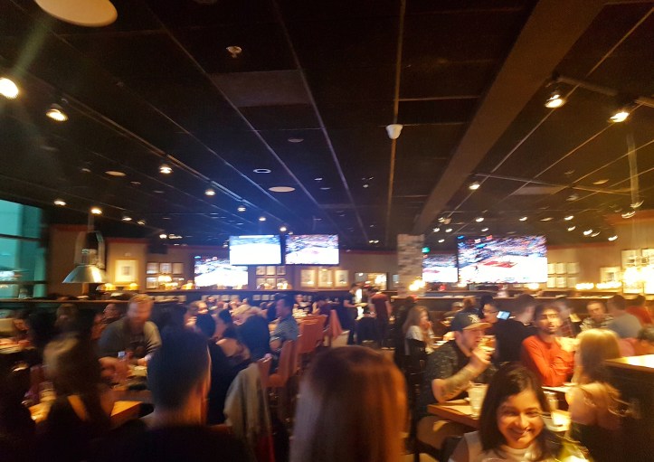 40 - Jack Astors lotado-01.jpeg